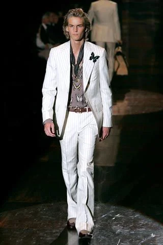 Look 19